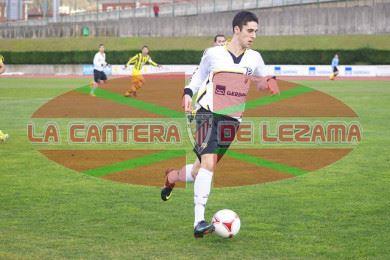 Sabin Merino 16 goles esta temporada en el Basconia | Foto: Unai Zabaleta