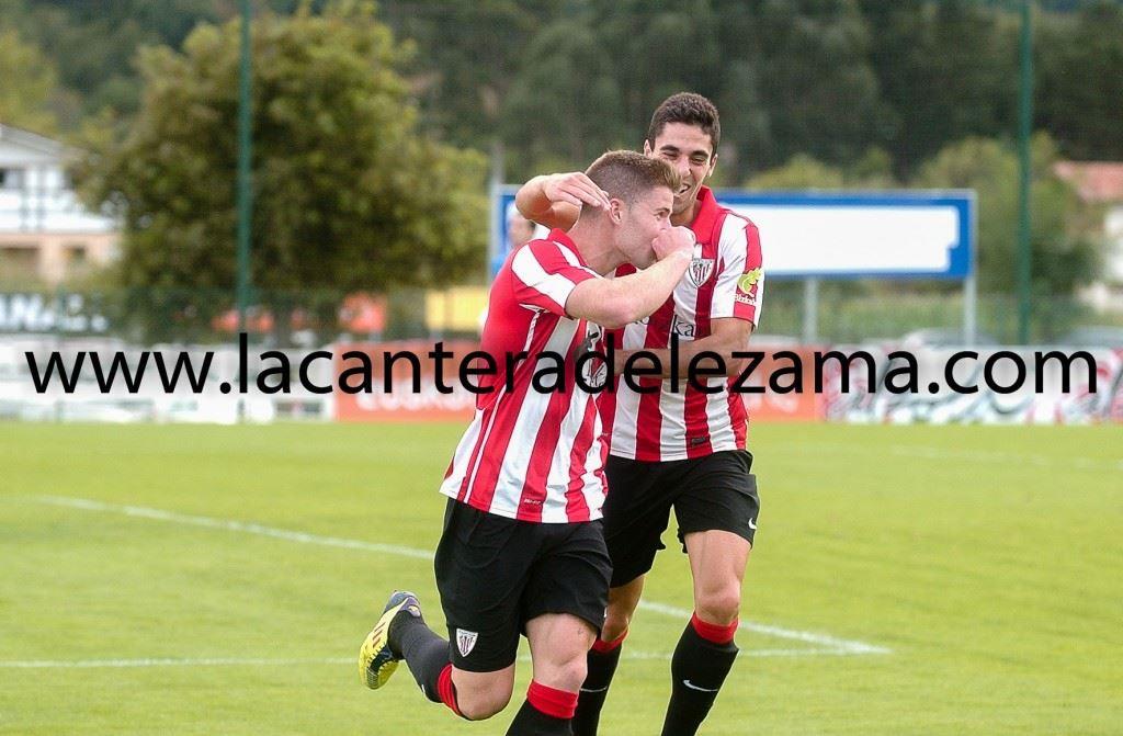 Mario Barco celebra el gol junto a Sabin | Foto: Unai Zabaleta